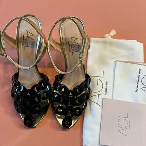New AGL Patent Leather Shoes. Black/Gold. Size 39.
